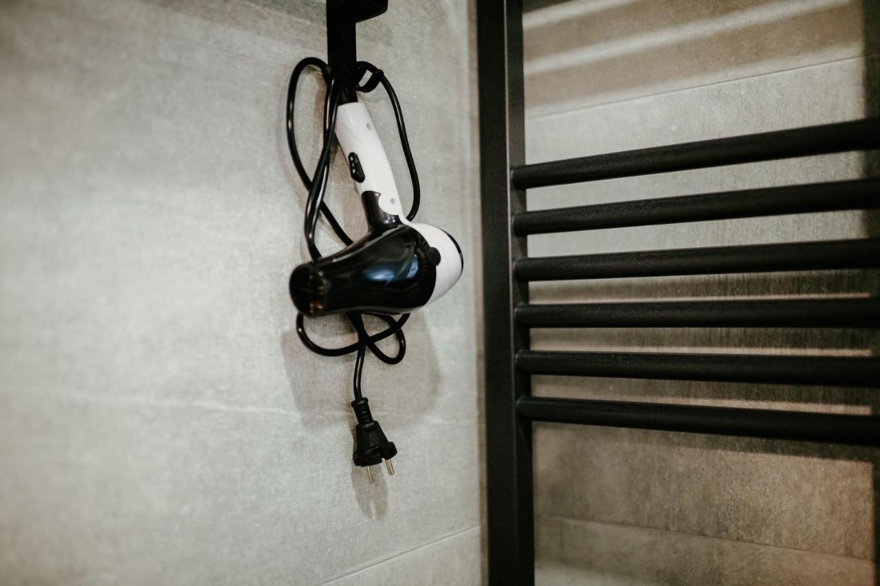 Tedy'S Apartments In New גודאורי מראה חיצוני תמונה